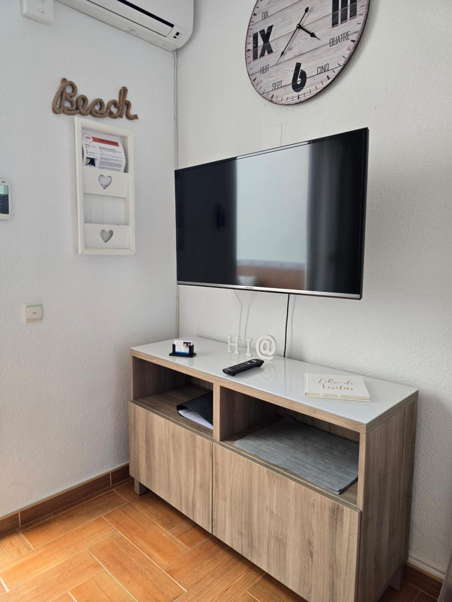 Benal Beach Apartment ベナルマデナ エクステリア 写真