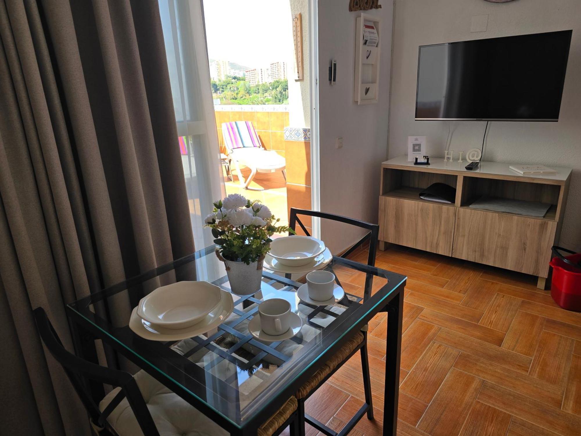 Benal Beach Apartment ベナルマデナ エクステリア 写真