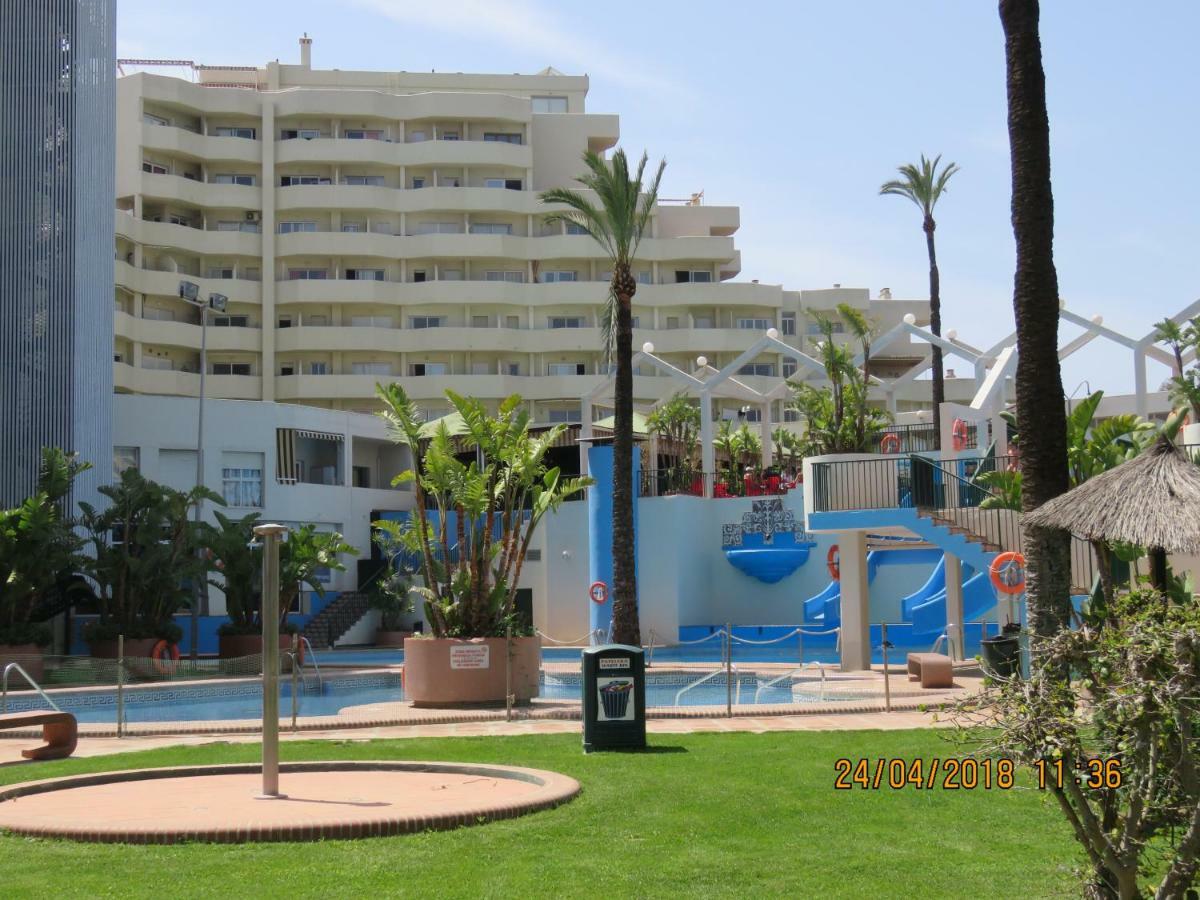 Benal Beach Apartment ベナルマデナ エクステリア 写真