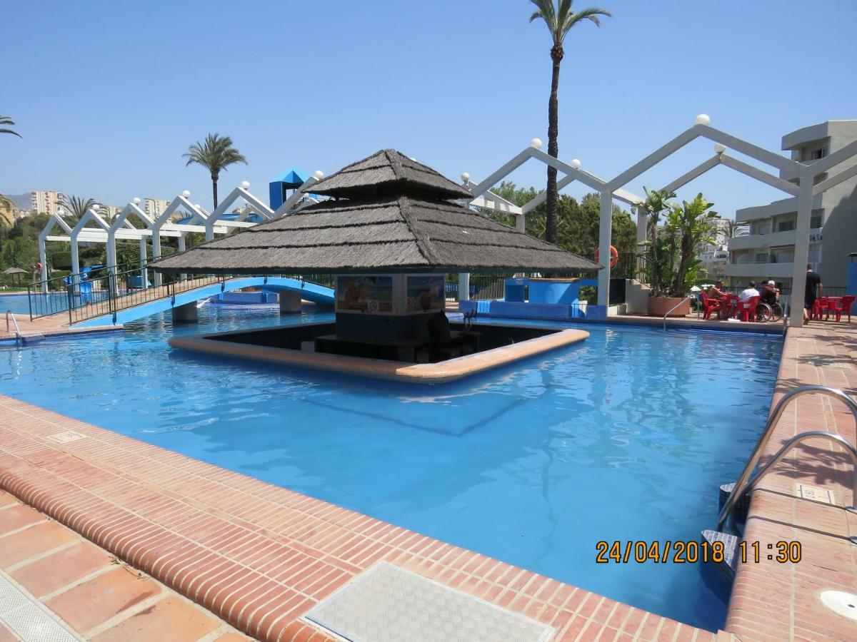 Benal Beach Apartment ベナルマデナ エクステリア 写真
