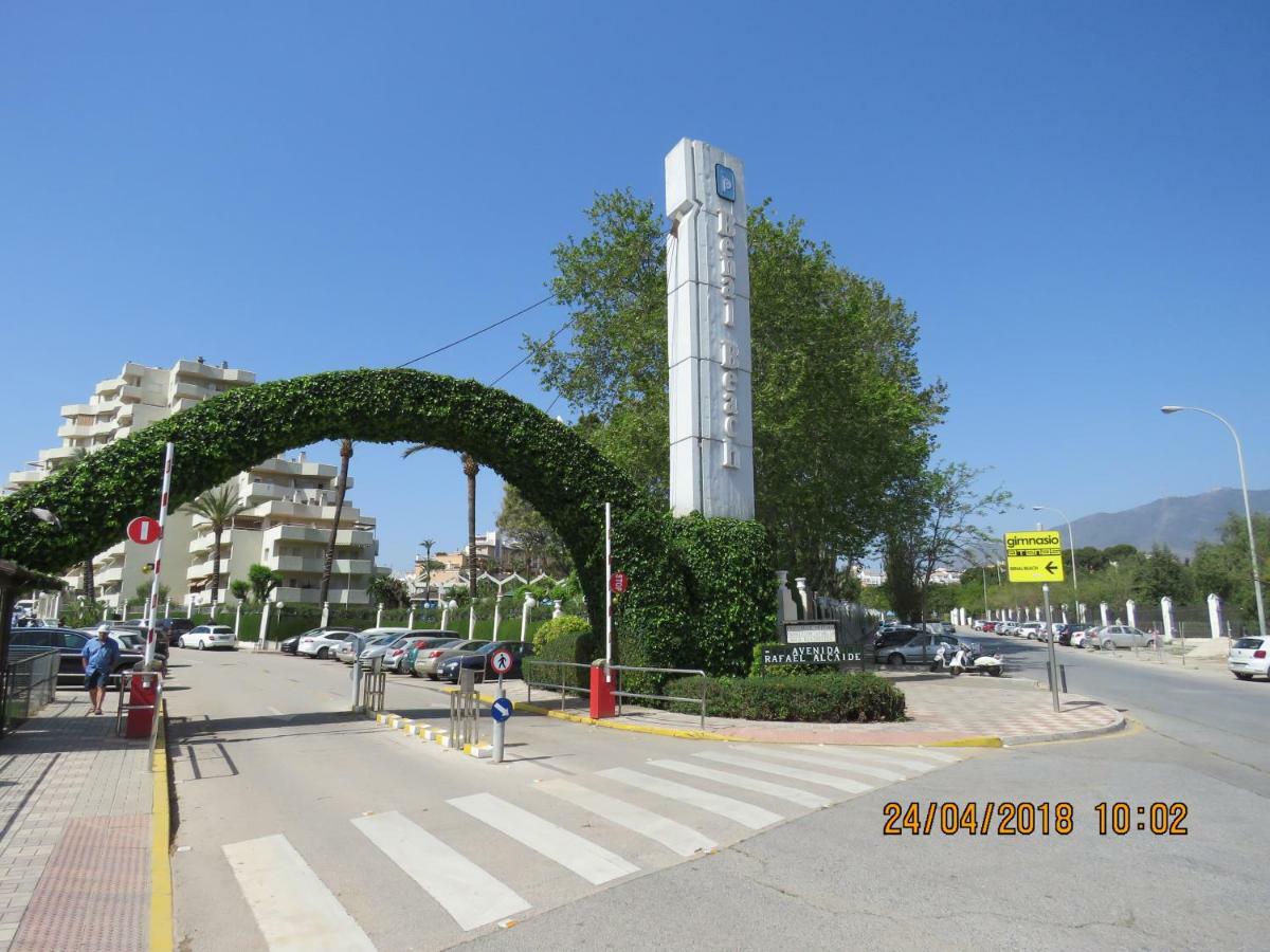 Benal Beach Apartment ベナルマデナ エクステリア 写真