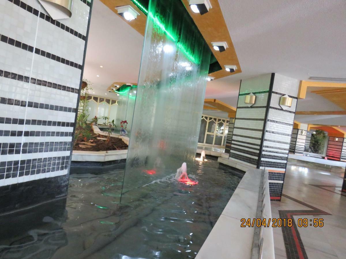 Benal Beach Apartment ベナルマデナ エクステリア 写真