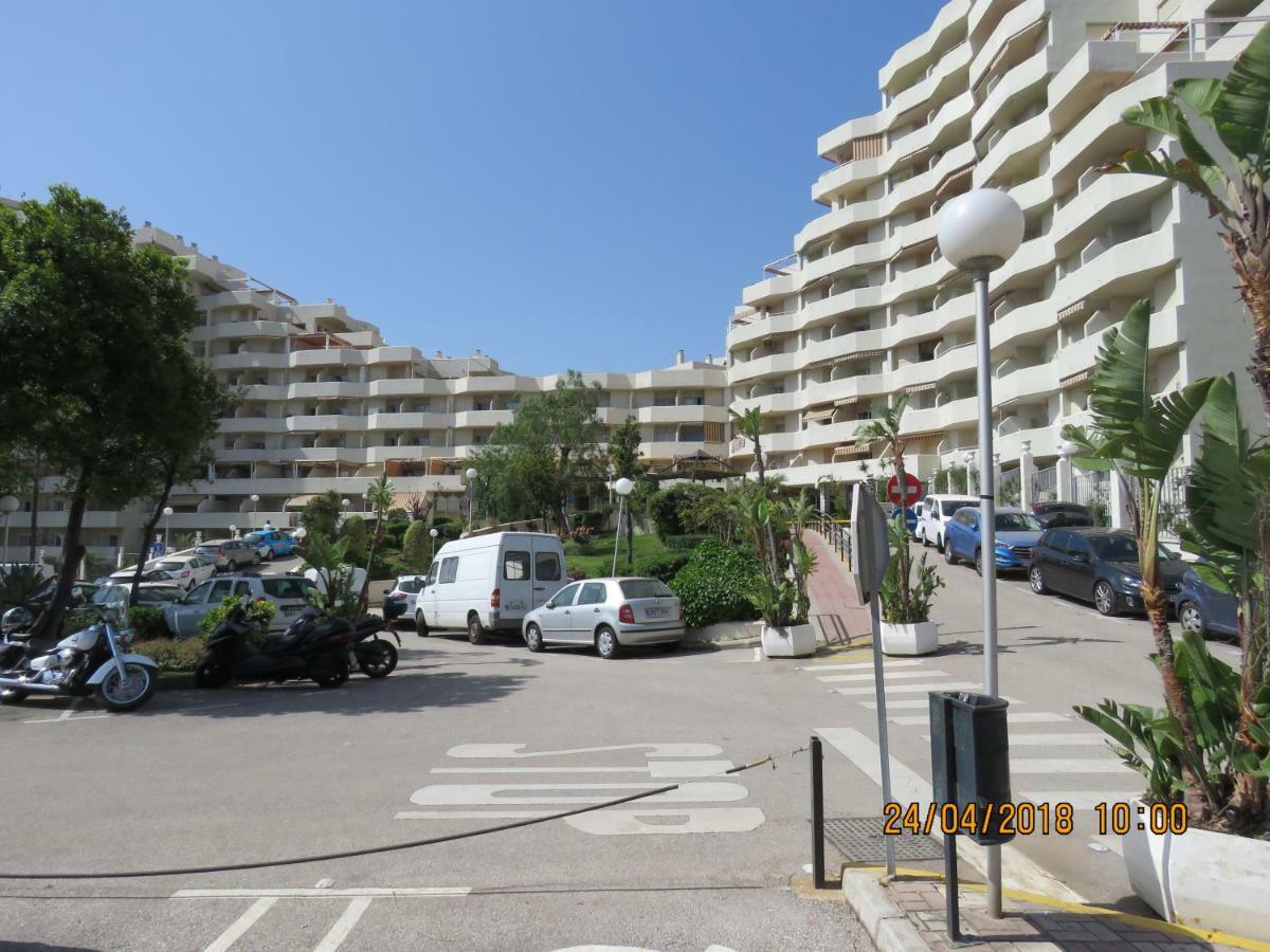 Benal Beach Apartment ベナルマデナ エクステリア 写真